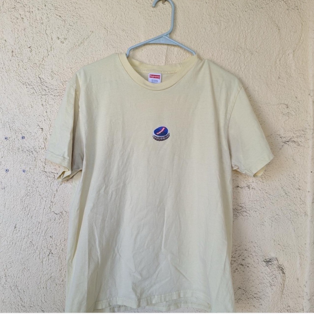 Supreme Bottle Cap Tee Size M